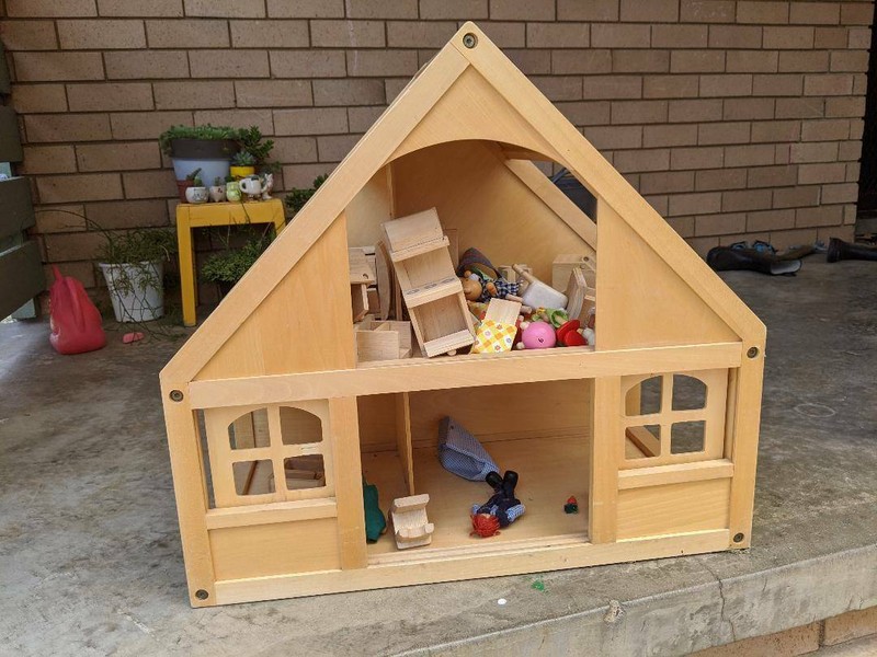 gumtree dollhouse